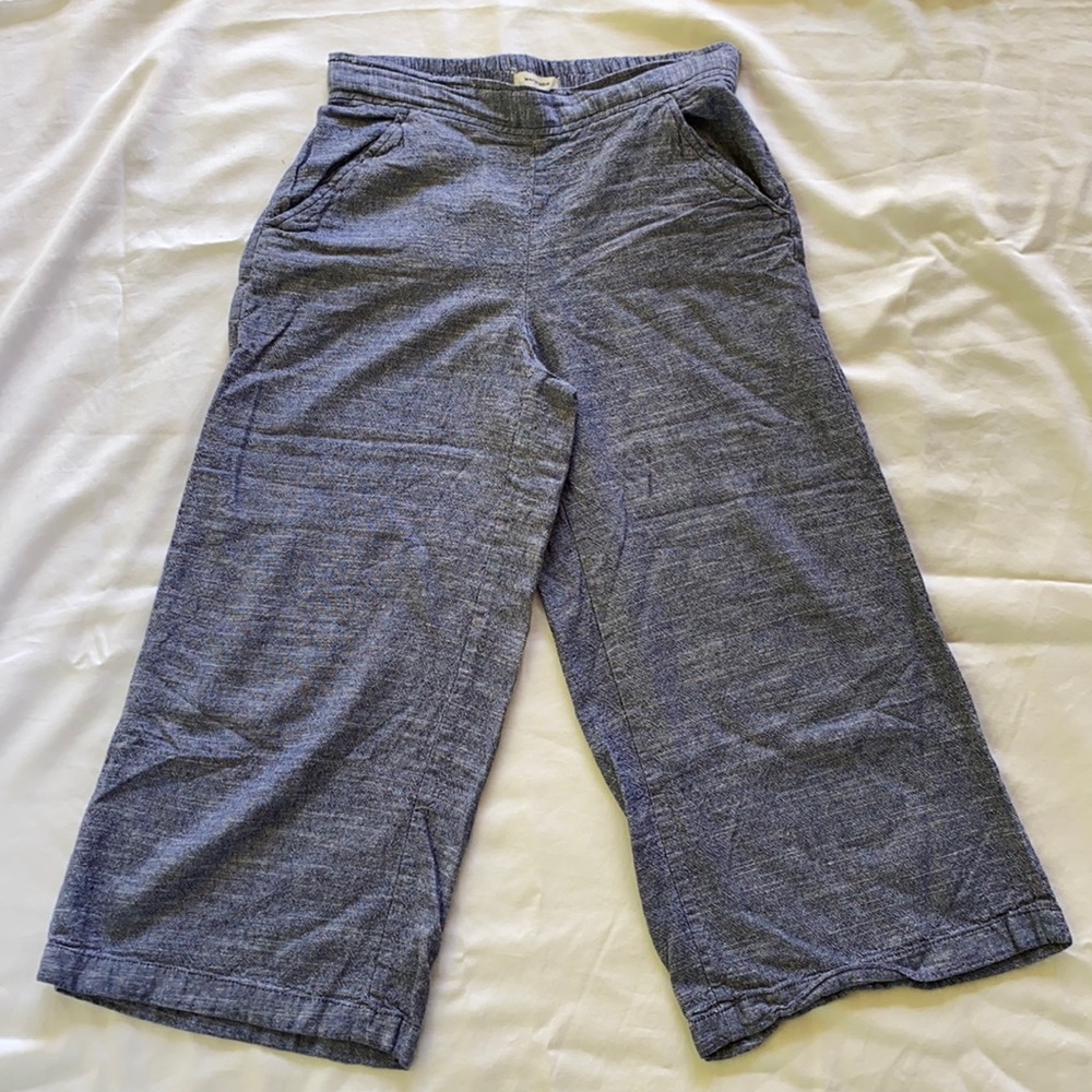 Wide leg pants